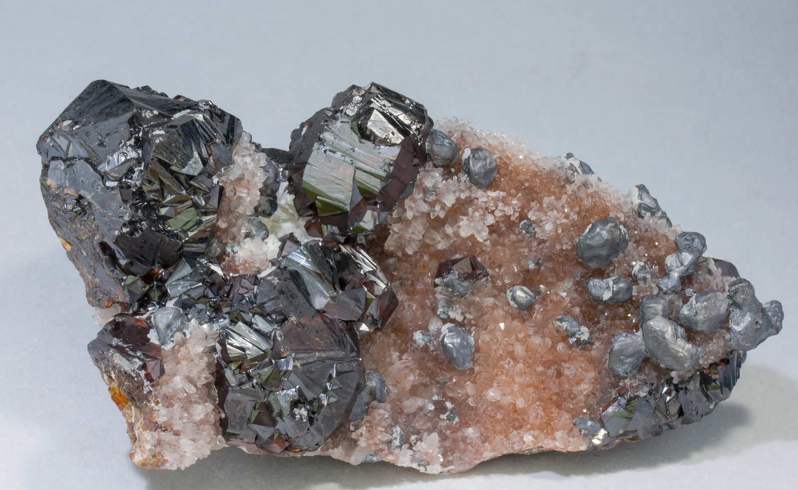 specimens/s_imagesAE1/Sphalerite-TR51AE1f.jpg