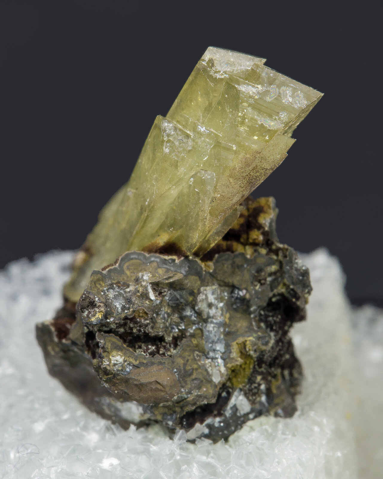 specimens/s_imagesAN9/Adamite-TFM16AN9s.jpg
