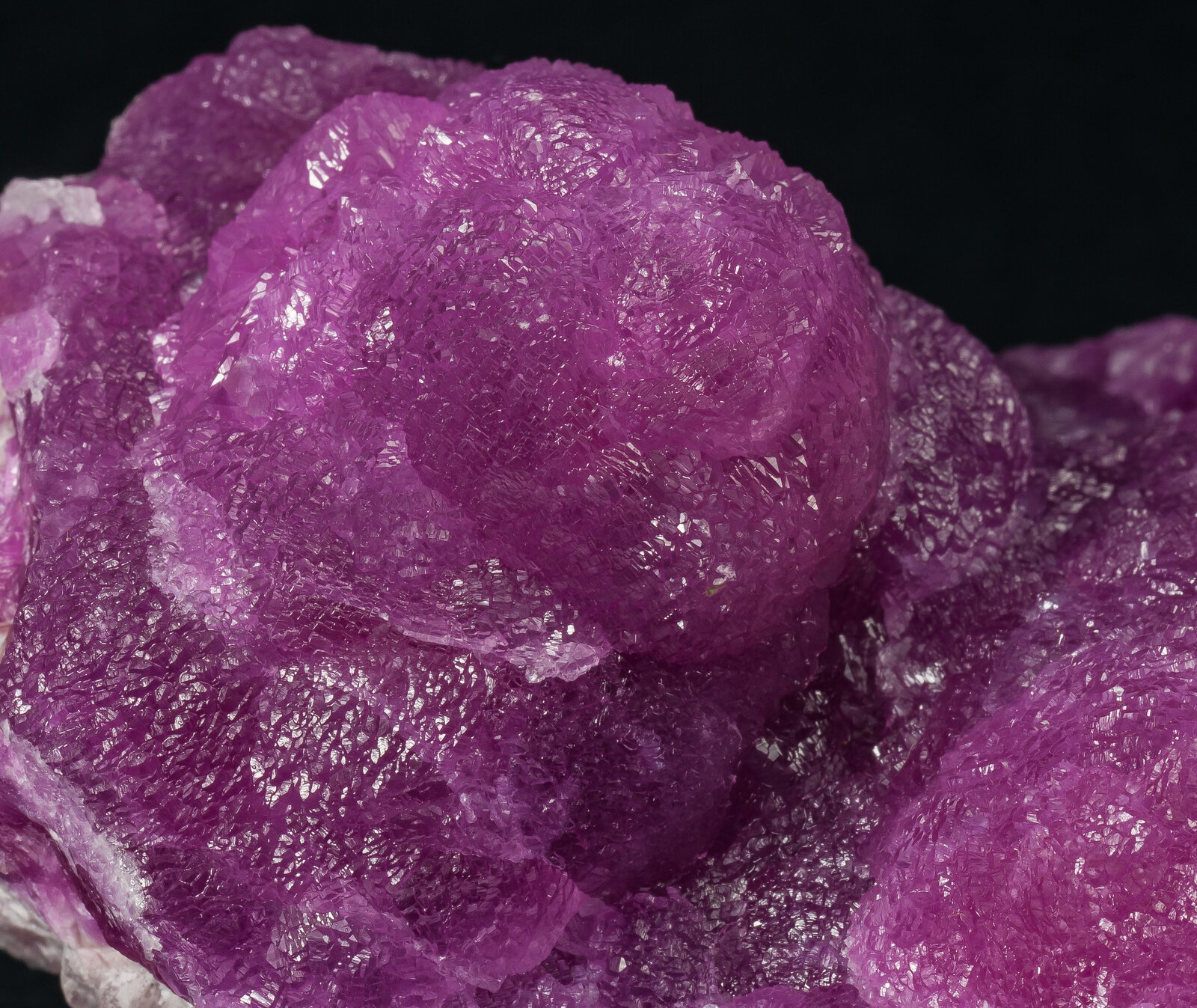 specimens/s_imagesAO9/Calcite_co-bearing-EXY98AO9d.jpg