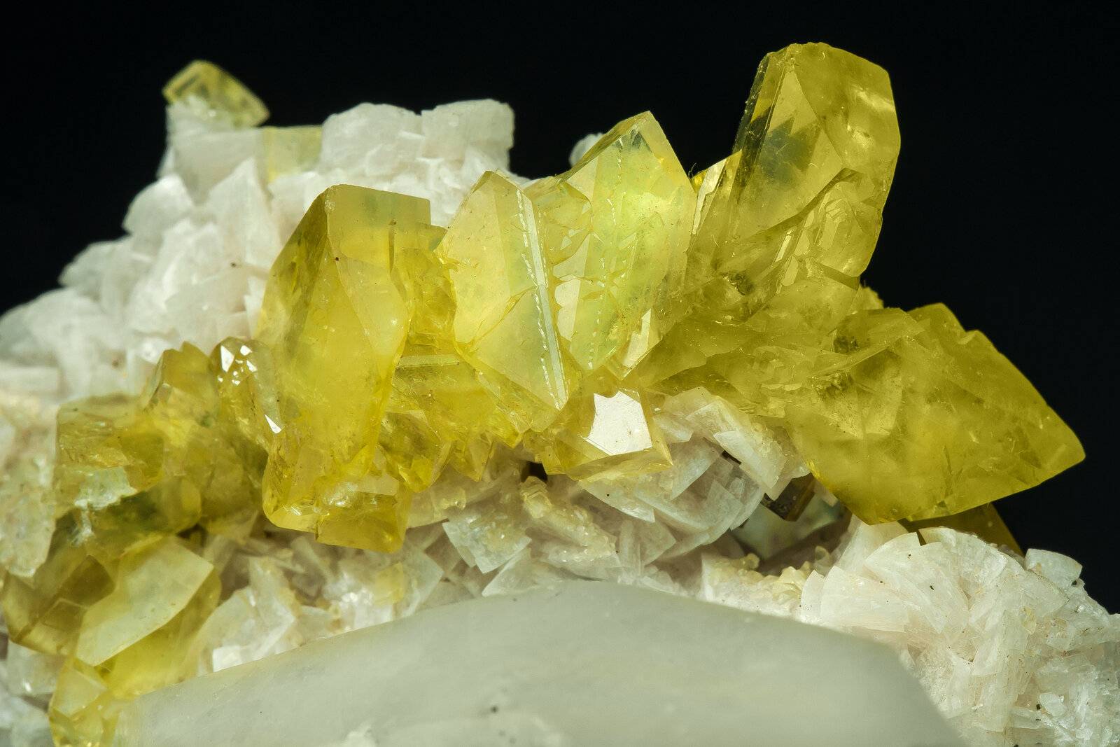 specimens/s_imagesAP7/Baryte-JFD217AP7d.jpg