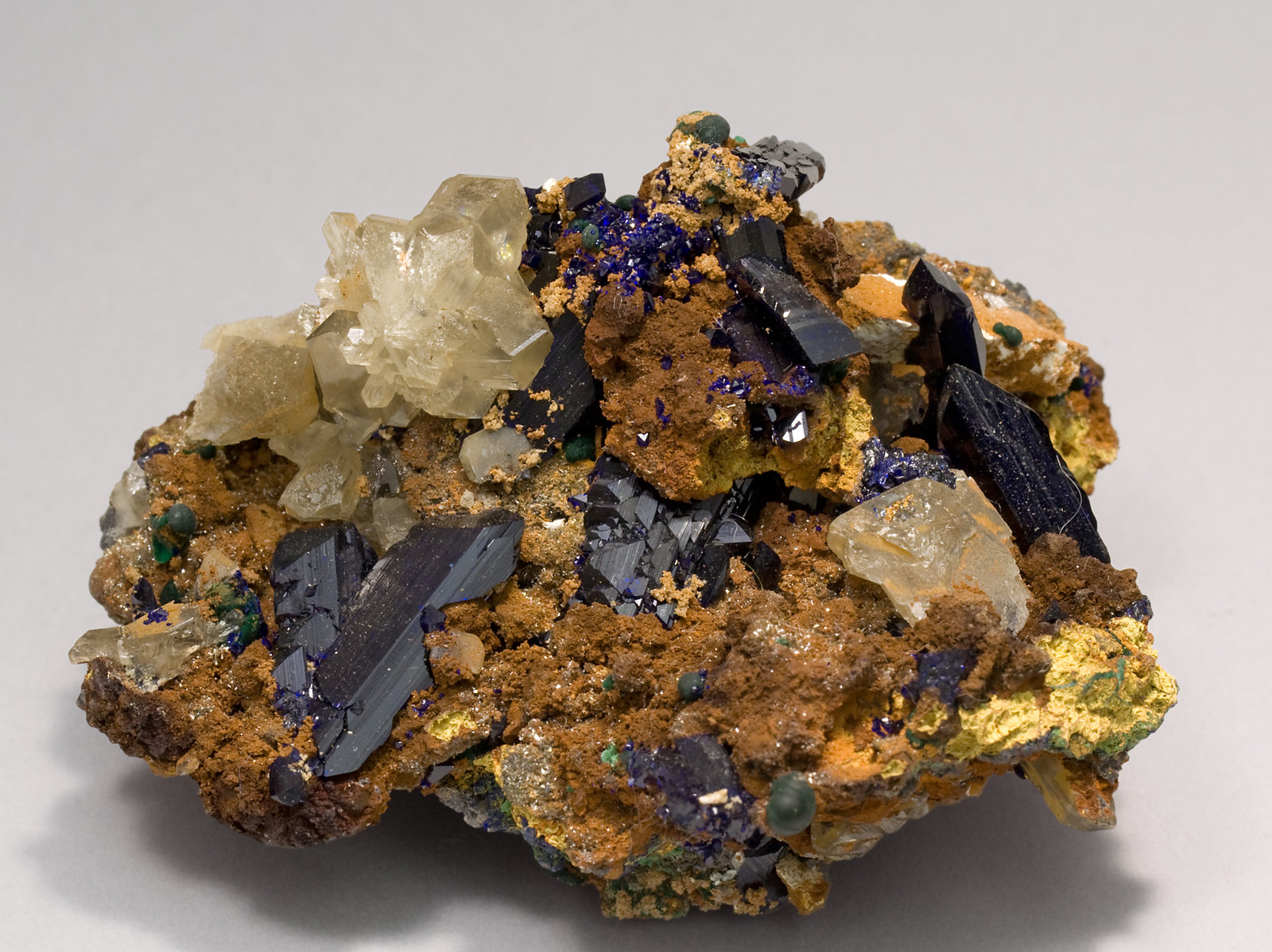specimens/s_imagesW3/Azurite-JE9W3f.jpg