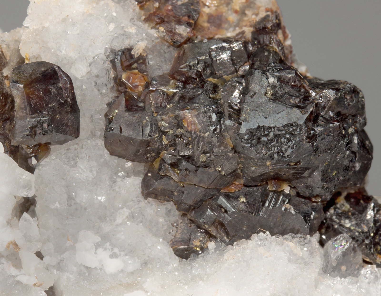 specimens/s_imagesX7/Sphalerite-NE62X7d.jpg